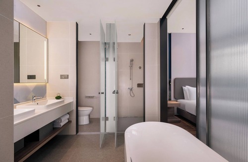 Changzhou Hotel | Holiday Inn Express Changzhou Henglin by IHG