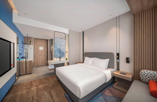 Changzhou Hotel | Holiday Inn Express Changzhou Henglin by IHG