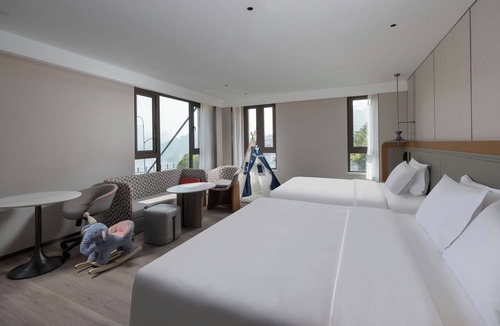 Shapingba Hotel | Holiday Inn Express Chongqing Ciqikou Ancient Town by IHG