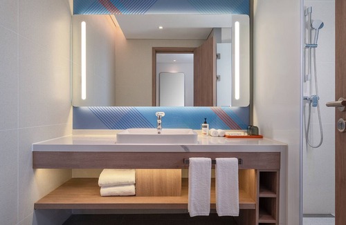 Chongqing Hotel | Holiday Inn Express Chongqing Liangjiang Yufu by IHG