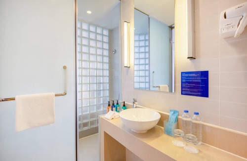 Zhonglou Qu Hotel | Holiday Inn Express Changzhou Center by IHG