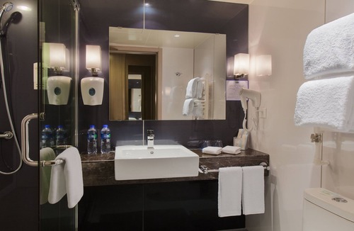 Songjianghe Hotel | Holiday Inn Express Changbaishan by IHG