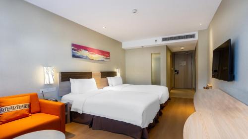 Songjianghe Hotel | Holiday Inn Express Changbaishan by IHG