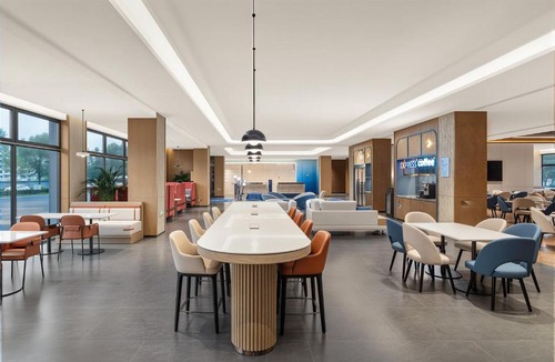 Changbai Mountain North Slope Hotel | Holiday Inn Express Changbaishan Beauty Pine by IHG