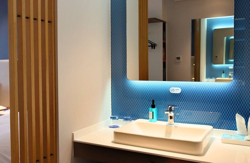 Gaoxin Hotel | Holiday Inn Express Chengdu North Railway Station by IHG
