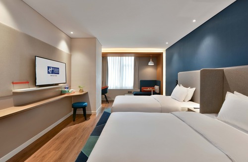 Gaoxin Hotel | Holiday Inn Express Chengdu North Railway Station by IHG