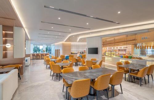 Chongqing Hotel | Holiday Inn Express Chongqing Liangjiang Yufu by IHG