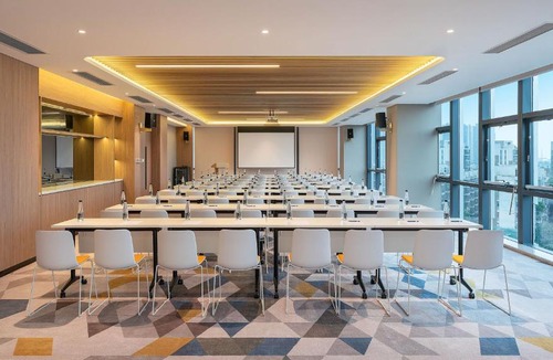 Helikeng Hotel | Holiday Inn Express Foshan Sanshui by IHG