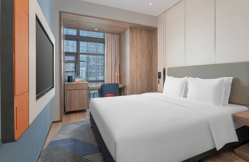 Panyu Hotel | Holiday Inn Express Guangzhou University Town by IHG