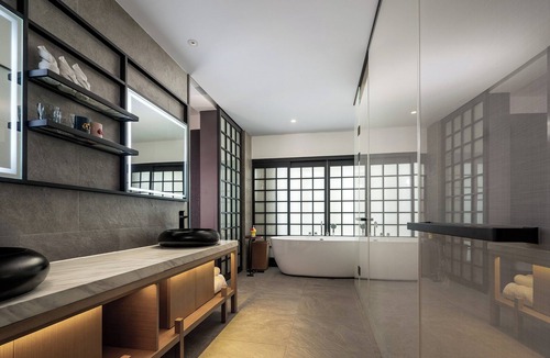 Huadu Hotel | Holiday Inn Express Guangzhou Baiyun Airport T2 by IHG