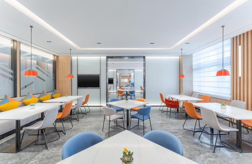 Panyu Hotel | Holiday Inn Express Guangzhou Panyu Dashi by IHG