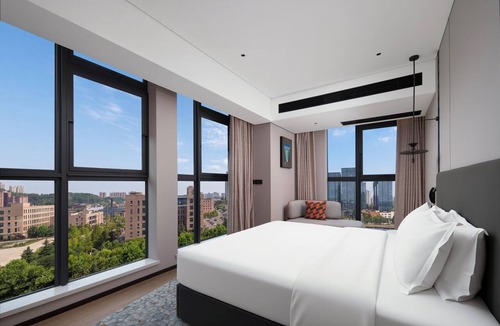 Guanshanhu District Hotel | Holiday Inn Express Guiyang Guanshanhu By Ihg