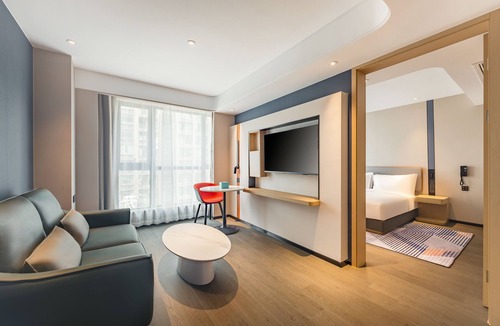 Xiaoshan Hotel | Holiday Inn Express Hangzhou Qianjiang CenturyCity by IHG