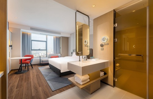Mudan District Hotel | Holiday Inn Express Heze City Center by IHG
