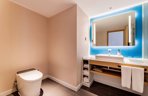 Hohhot Hotel | Holiday Inn Express Hohhot East Station by IHG