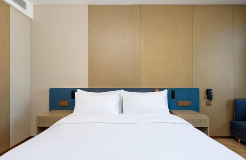 Kashgar Hotel | Holiday Inn Express Kashgar Downtown by IHG