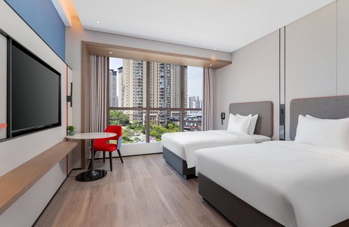 Chenggong Hotel | Holiday Inn Express Kunming Economic Dev Zone by IHG