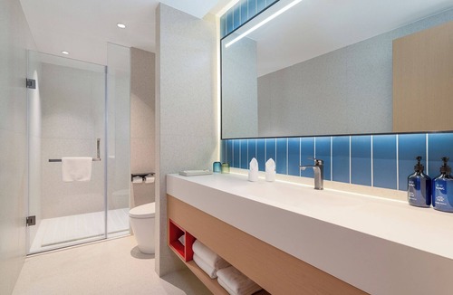 Yiliang County Hotel | Holiday Inn Express Kunming Yiliang Center by IHG