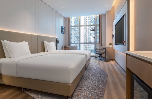 Xishan Hotel | Holiday Inn Express Kunming Dianchi Rixin Road By Ihg