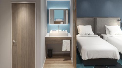 Yiliang County Hotel | Holiday Inn Express Kunming Yiliang Center by IHG