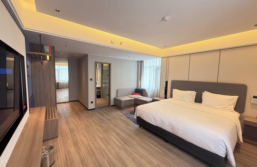 Kangding Hotel | Holiday Inn Express Litang by IHG