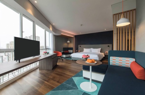 Liyang Hotel | Holiday Inn Express Liyang Huafu by IHG