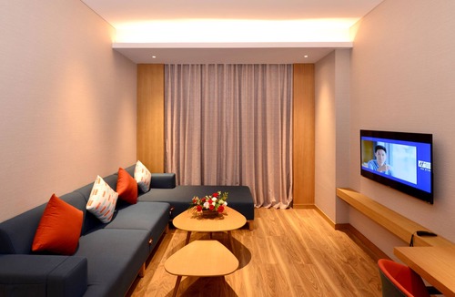 Luanchuan County Hotel | Holiday Inn Express Luanchuan by IHG