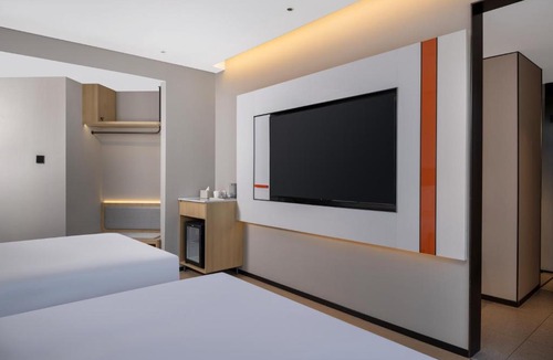 Jian Xi Hotel | Holiday Inn Express Luoyang Nanchang Road by IHG
