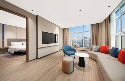 Xing County Hotel | Holiday Inn Express Lvliang Xing County by IHG