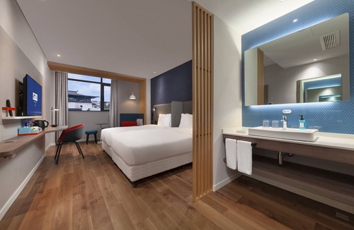Pinghu Hotel | Holiday Inn Express Pinghu by IHG