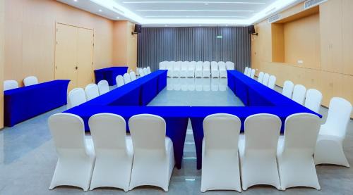 Sanxingzhen Hotel | Holiday Inn Express Qidong Economic Zone by IHG