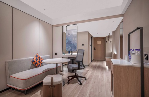 Shibei Hotel | Holiday Inn Express Qingdao Downtown by IHG