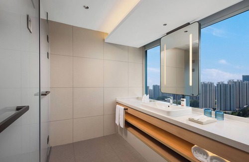Donggang District Hotel | Holiday Inn Express Rizhao Oriental Colorful City by IHG