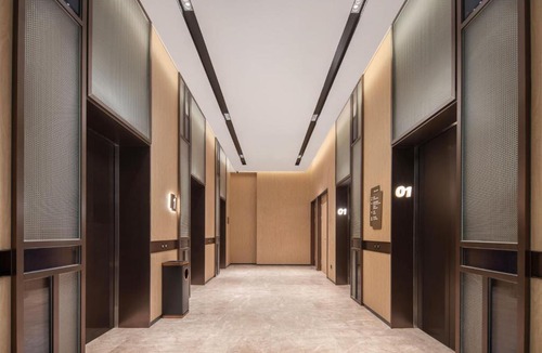 Donggang District Hotel | Holiday Inn Express Rizhao Oriental Colorful City