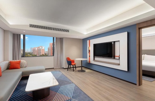 Minhang Hotel | Holiday Inn Express Shanghai Gumei by IHG