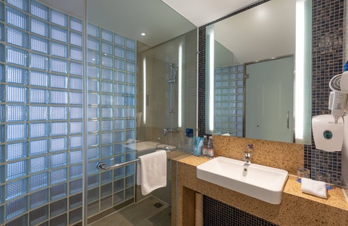 Jiading Hotel | Holiday Inn Express Shanghai Jiading Industry Park by IHG