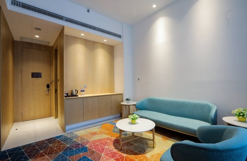 Songjiang Hotel | Holiday Inn Express Shanghai Songjiang Fangta by IHG