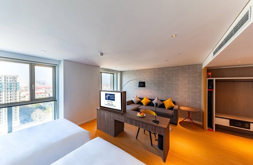 Baoshan Hotel | Holiday Inn Express Shanghai Baoshan Baoyang by IHG