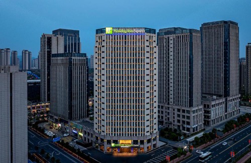Xinzhou District Hotel | Holiday Inn Express Shangrao Railway Station by IHG