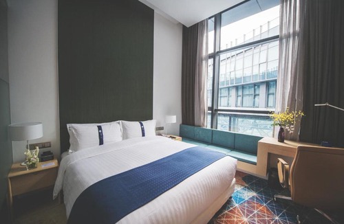 Songjiang Hotel | Holiday Inn Express Shanghai Songjiang Fangta by IHG