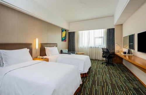 Jinqiao Hotel | Holiday Inn Express Shanghai New Jinqiao by IHG