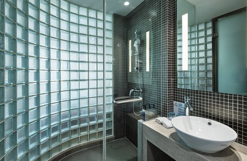 Baoshan Hotel | Holiday Inn Express Shanghai Gongkang by IHG