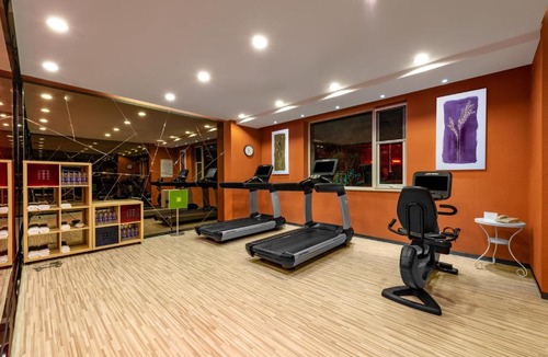 Haidian Hotel | Holiday Inn Express Shangdi Beijing by IHG