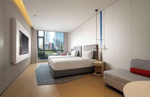 Luohu Hotel | Holiday Inn Express Shenzhen Sports Center by IHG