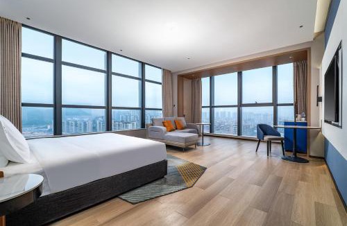 Sihui Hotel | Holiday Inn Express Sihui City Center