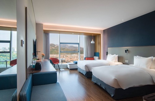 Tai'an Hotel | Holiday Inn Express Taian City Center by IHG