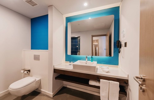 Jiaojiang Hotel | Holiday Inn Express Taizhou CMC by IHG