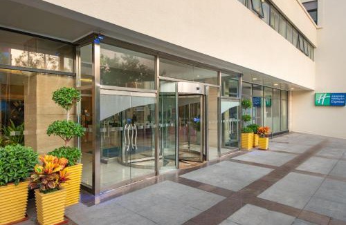 Dongli Hotel | Holiday Inn Express Tianjin Airport by IHG