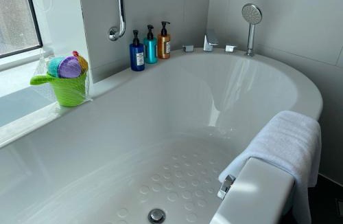 Saybagh District Hotel | Holiday Inn Express Urumqi Station by IHG