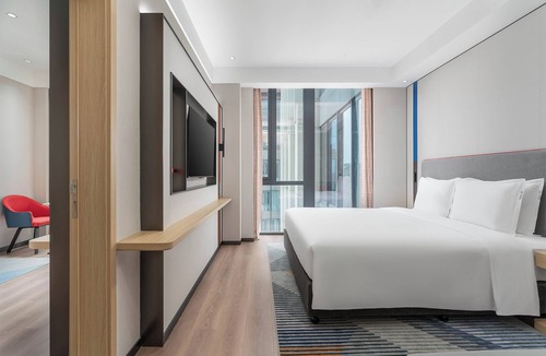 Weiyanggong Hotel | Holiday Inn Express Xi An Daxing by IHG